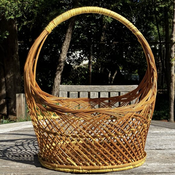 ✨Vintage Handwoven Basket with Handle - Picture 1 of 8
